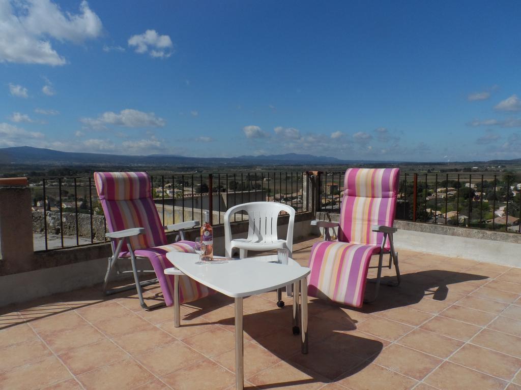Place Du Chateau Holiday home Pourrieres